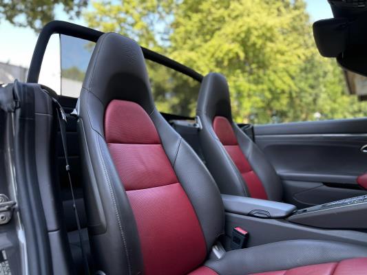 Porsche 911 991 Turbo S 3.8 6-cilinder Cabrio 560pk 2014 (Origineel-NL), NL-kenteken