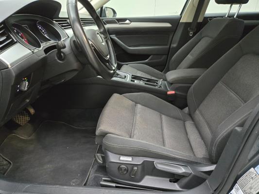 Volkswagen Passat Variant ACT Connected Series 1.4 TSI 150pk 2016 (Origineel-NL), JJ-820-G