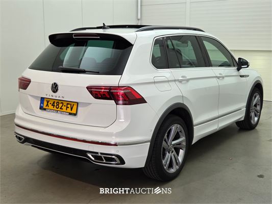 Volkswagen Tiguan R-Line Business 1.5 TSI 150pk 2022, X-482-FV