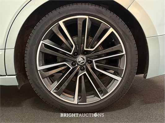 Škoda Enyaq 60 Founders Edition Silver 2021 (Origineel-NL), N-951-LB