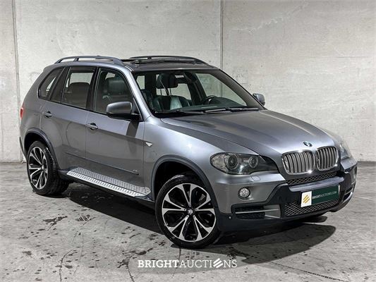 BMW X5 xDrive48i 4.8 V8 E70 355pk 2007, P-834-RB Youngtimer