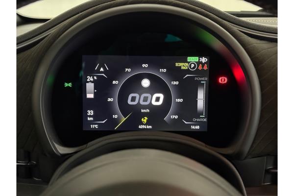 Fiat 500C Abarth Turismo 42 kWh 155pk 2025 (Origineel-NL), HSZ-26-J