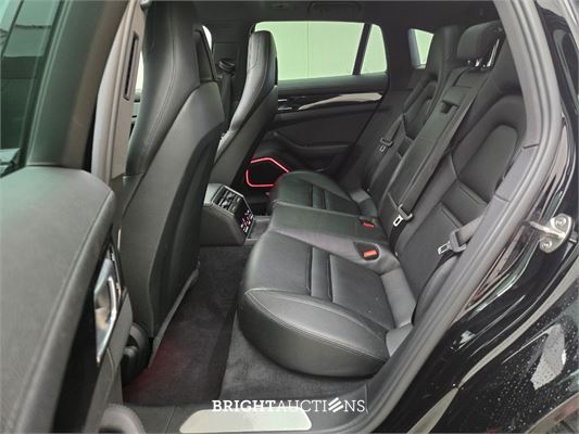 Porsche Panamera Sport Turismo 4 E-Hybrid 2.9 466pk 2019, JFF-53-K