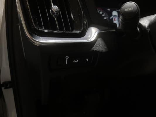 Volvo V60 2.0 T6 Recharge AWD Inscription Expression 340pk 2021 Plug-In Hybrid (Origineel-NL + 1e Eigenaar), N-828-HZ