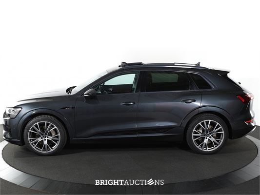 Audi e-tron 55 Advanced edition Plus Quattro 95 kWh 2022 (Origineel-NL), R-522-GX