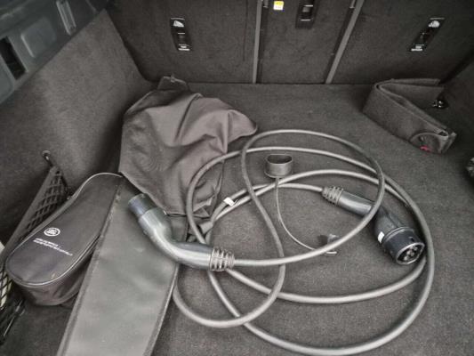 Land Rover Range Rover Velar P400e SE 443pk 2021 (Origineel-NL), K-415-ZT