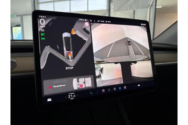 Tesla Model Y RWD 58 kWh 238hp 2024 (Original-NL), Z-870-HT