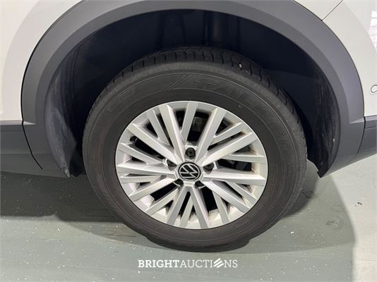 Volkswagen T-Roc Life 1.0 TSI 110pk 2023 (Origineel-NL), S-562-FR