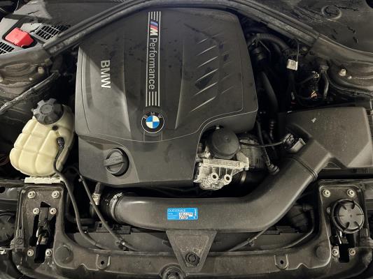 BMW M135i xDrive 320pk 2013 (Origineel-NL) 5-serie F20, 9-KHH-43