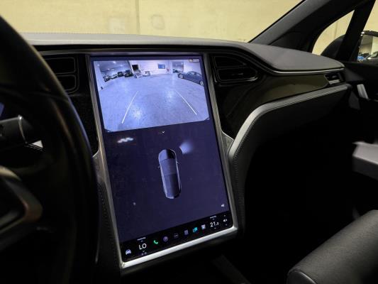 Tesla Model X 524pk 2017