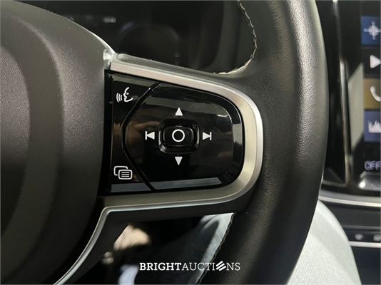 Volvo S60 Recharge T8 R-Design 2.0 AWD 392pk 2021 (Origineel-NL), L-726-VX