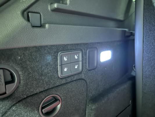 Hongqi E-HS9 Executive 99KWH 551pk 2025 (Origineel-NL+1e eigenaar), HNH-93-T