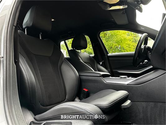 BMW 320d Touring M Soprt 190pk 2023 3-serie (Origineel-NL + 1e eigenaar), T-274-GG