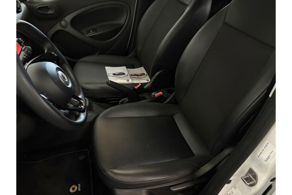 smart Forfour EQ Essential 18 kWh 82pk 2022 (Origineel-NL), R-131-SN