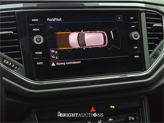 Volkswagen T-Roc Sport 1.5 TSI 150pk 2019 (Origineel-NL), XD-221-X