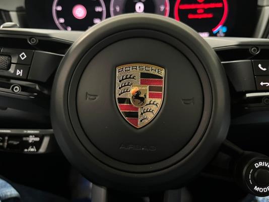 Porsche Cayenne Coupe E-Hybrid Sport Chrono Lucht Inno Drive MY24 NW Model 3.0 470pk 2023, MHA787E