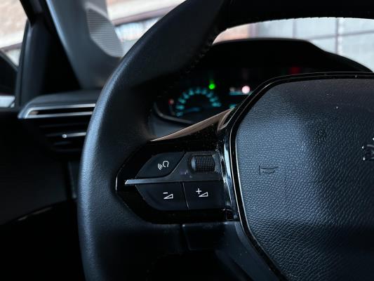 Peugeot e-208 EV Active Pack 50 kWh 136pk 2022 (Origineel-NL+1e eigenaar), P-507-VH