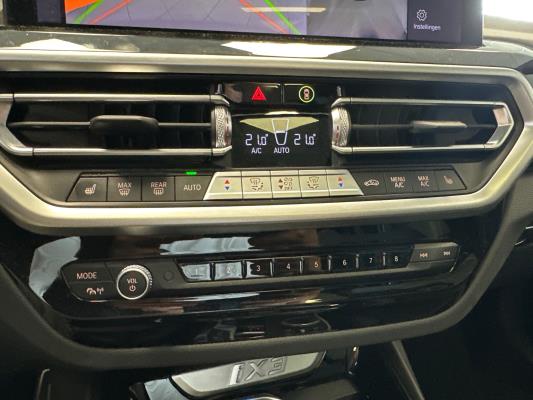 BMW iX3 High Executive Edition 80 kWh 286pk 2024 (Origineel-NL), Z-678-PR