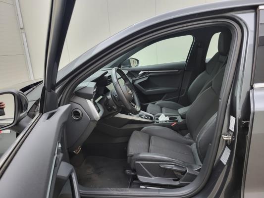 Audi A3 Limousine 30 S edition TFSI 110pk 2022 (Origineel-NL), P-882-RT