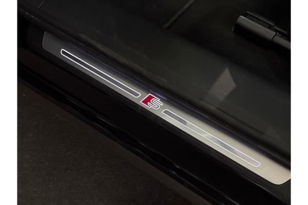 Audi e-tron 55 S edition Quattro 95 kWh 408pk 2021 (Origineel-NL), L-559-DX