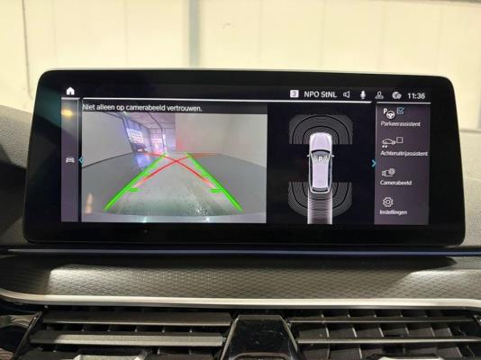 BMW 530e Touring  Business Edition Plus M-pakket 184pk 2023 (Origineel-NL) 5-Serie, S-330-LL