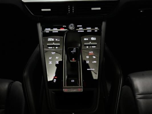 Porsche Cayenne 3.0 E-Hybrid Platinum Edition 462pk 2022, X-844-ZG