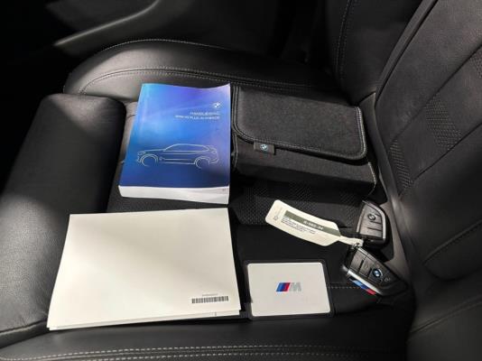 BMW X5 xDrive45e High Executive M-pakket 398pk 2022 (Origineel-NL), R-985-JH