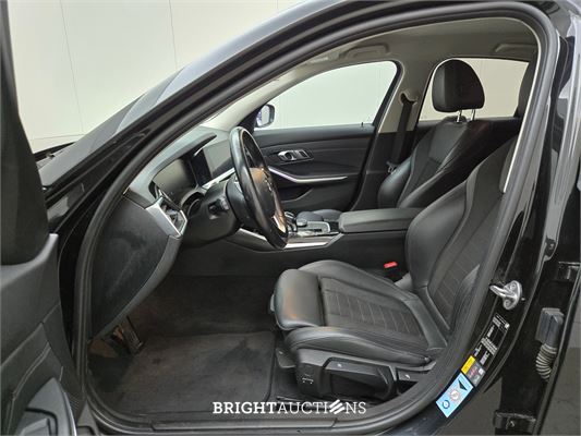BMW 330e 3-serie eDrive Edition 296pk 2020 3-Serie, GPV-56-P