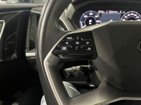 Audi Q4 e-tron 40 Launch edition Advanced Plus 77 kWh 204pk 2021 (Origineel-NL), N-823-PD