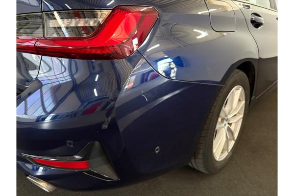 BMW 320e Business Edition Plus 276pk 2022 (Origineel-NL) 3-Serie, P-004-RS