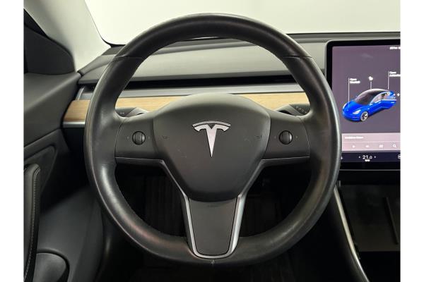 Tesla Model 3 Long Range AWD 75 kWh 351pk 2019 (Origineel-NL), ZP-711-P