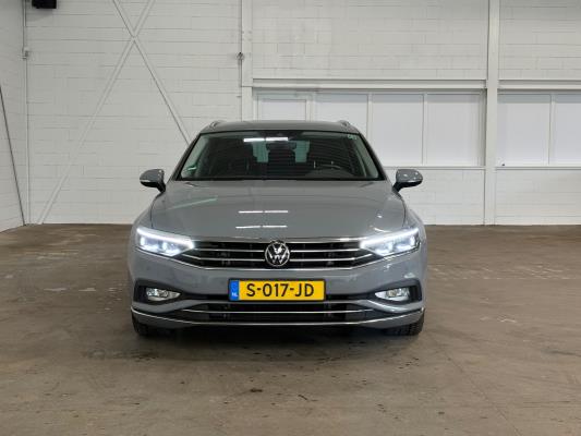 Volkswagen Passat Variant R-Line Business 1.5 TSI 150pk 2022, S-017-JD