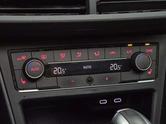 Volkswagen Polo GTI 2.0 TSI 200pk 2020, GHP-37-D