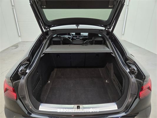 Audi A5 Sportback 35 Sport S-Line black edition TFSI 150pk 2020 (Origineel-NL), H-486-PB