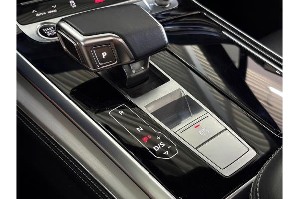 Audi Q7 60 TFSI e Pro Line S Competition Quattro 476pk 2023, S-682-TL