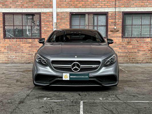 Mercedes-AMG S63 AMG 5.5 V8 4Matic 585pk 2015 S-Klasse Coupe Mercedes-Benz, N-942-DN