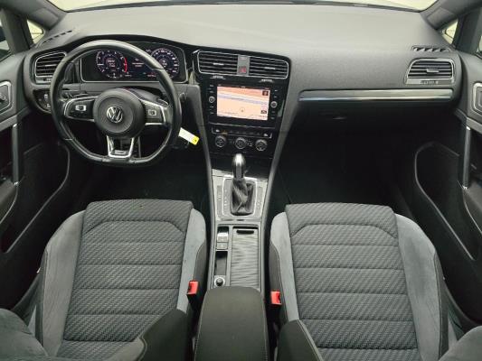 Volkswagen Golf Highline Business R 1.5 TSI 150pk 2018, X-726-KS