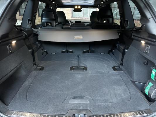 Volvo XC90 T8 AWD Plus Dark 457pk 2025 7-Persoons (1.100 KM) Fabrieksgarantie
