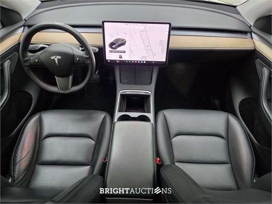 Tesla Model Y Long Range AWD 75 kWh 351pk 2021, R-745-PT
