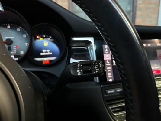 Porsche Macan S 3.0 V6 354pk 2019 Sport-Chrono, R-426-XL