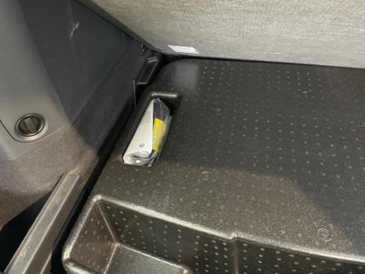 Volkswagen Tiguan eHybrid R-Line Business 1.4 TSI 265pk 2022 (Origineel-NL), P-225-HR