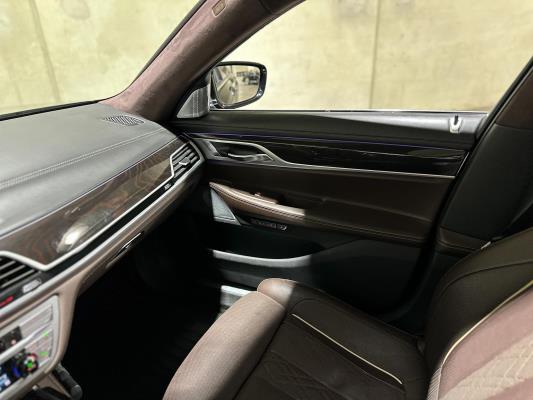 BMW 750Li xDrive High Executive 4.4 V8 7-serie 449pk 2017, XF-396-X