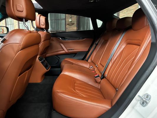 Maserati Quattroporte GTS 3.8 V8 531pk 2013 (CARBON) (29.000 KM)