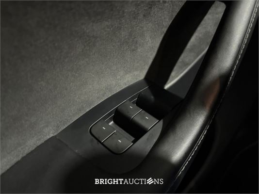 Tesla Model Y RWD 58 kWh 238pk 2023 (Origineel-NL), S-167-PJ