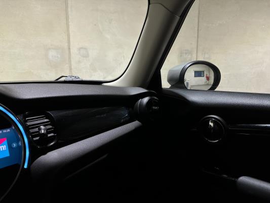 MINI Cooper Electric Essential 33 kWh 184pk 2021 F56 (Origineel-NL), L-232-DH