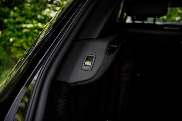 Rolls-Royce Cullinan 6.75 V12 (NOVITEC-WIDEBODY) 570pk 2021