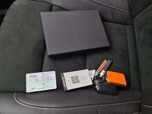 Volvo XC40 T4 Recharge R-Design 1.5 211pk 2022 (Origineel-NL), P-916-KR