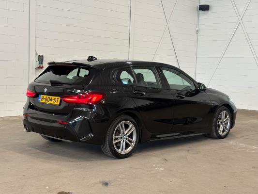 BMW 118i 1-serie Executive Edition 140pk 2020 (Origineel-NL) 1-Serie, H-604-DT