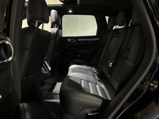 Porsche Cayenne S E-Hybrid 3.0 V6 416pk Sport-Chrono (Origineel-NL), HJ-798-D
