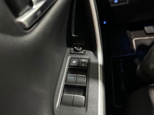 Toyota RAV4 Hybrid Business 2.5 AWD 298pk 2021 (Origineel-NL), L-328-BN